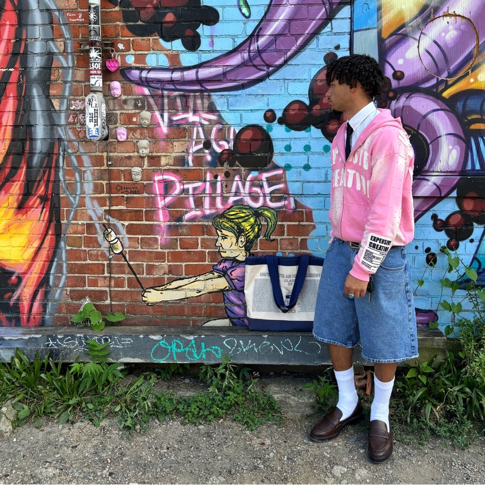 Meet your Posher, Damien